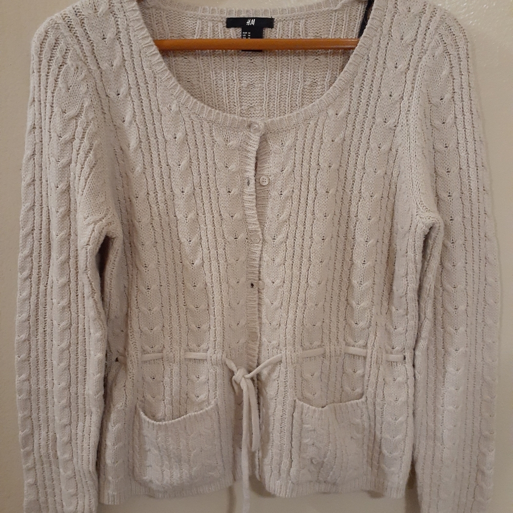 H&M Sweater